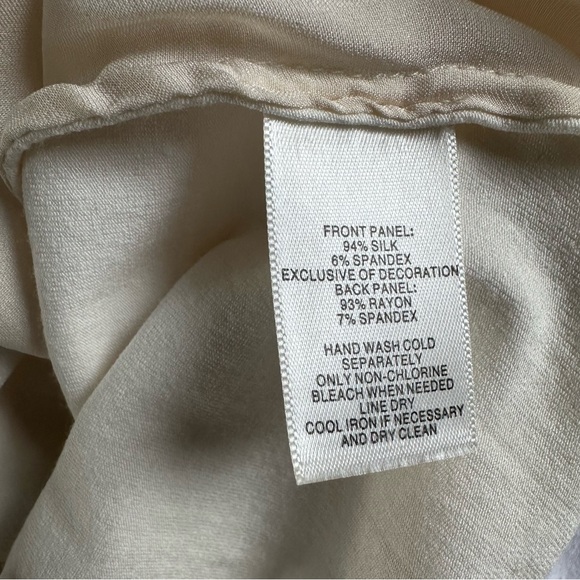 White House Black Market Silk Stretch Ruffle Cami Medium Cream - Picture 10 of 10